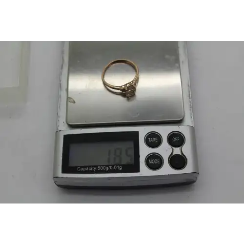 10k R.G. 1.0ct MORGANITE & DIAMOND accent ring size 8.25