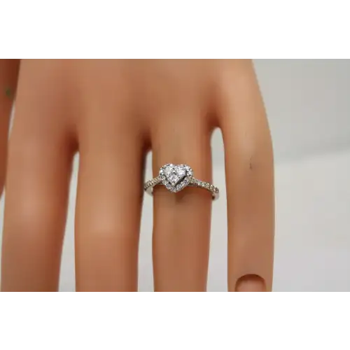 10k W.G. .33ctw DIAMOND ILLUSION HALO ring size 8
