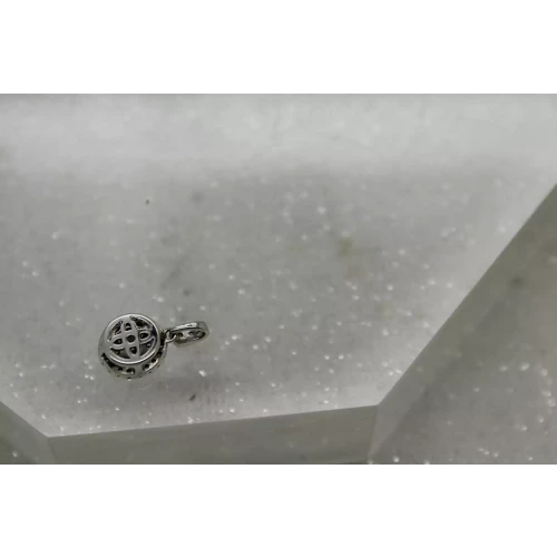 10k White Gold .33ctw DIAMOND ILLUSION HALO pendant