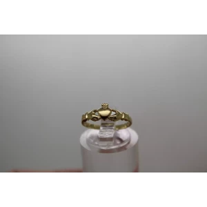 10k Yellow Gold CLADDAGH ring size 4.25