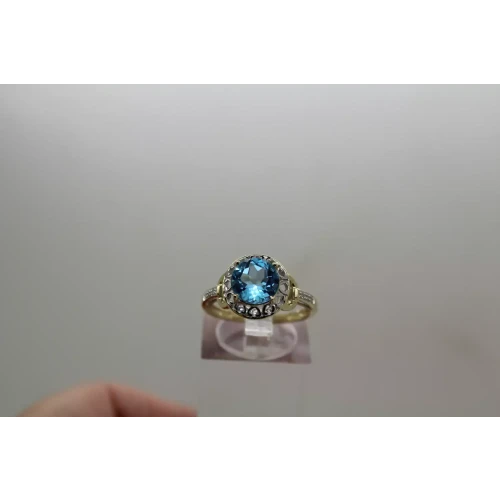 10k Yellow & White Gold BLUE TOPAZ & DIAMOND acc. OPENWORK HEART ring size 6.75
