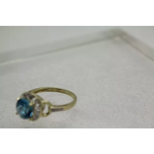 10k Yellow & White Gold BLUE TOPAZ & DIAMOND acc. OPENWORK HEART ring size 6.75 (3)