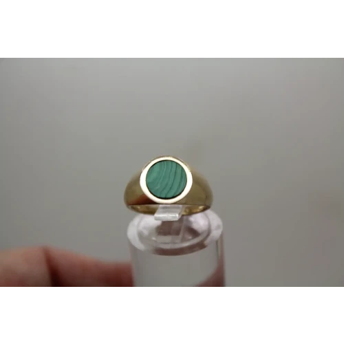 10k Y.G. NATURAL UNPOLISHED MALACHITE SIGNET ring size 4