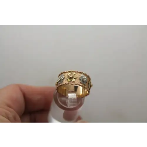 14k TRI-COLOR GOLD 9mm WIDE RAISED FLORAL BAND ring size 7.5 #
