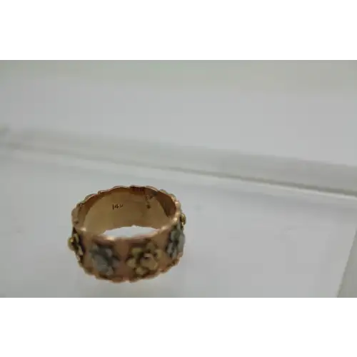 14k TRI-COLOR GOLD 9mm WIDE RAISED FLORAL BAND ring size 7.5 # (3)