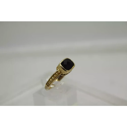 14k Yellow Gold DEEP PURPLE AMETHYST SOLITAIRE ring size 8.5