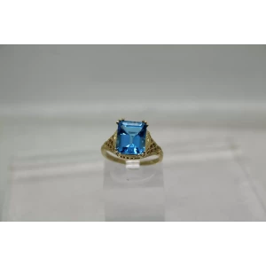 14k Yellow Gold LONDON BLUE TOPAZ FILIGREE ring size 8