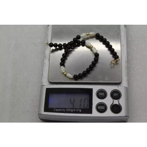 14k Y.G. BLACK ONYX & FRESHWATER RICE PEARL BEADED bracelet 7 1/2