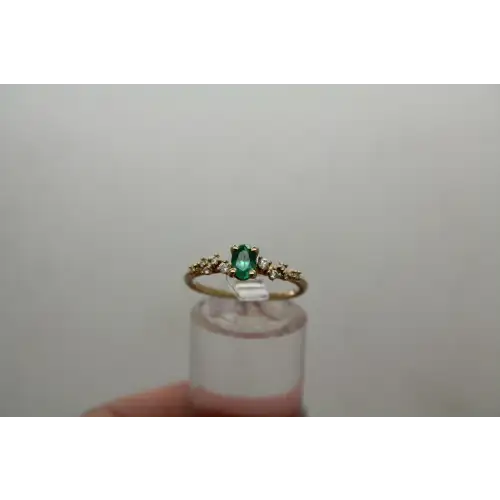 14k Y.G. Oval Cut EMERALD & DIAMOND Fancy Band ring size 7 #