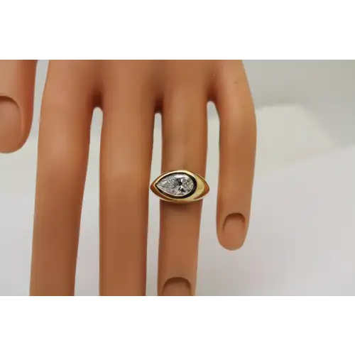 14k Y.G. Pear Cut 2.0ct MOISSANITE DESIGNER ring size 3.5 #