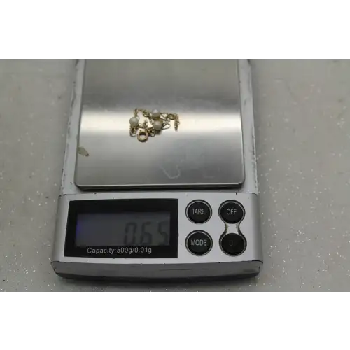 14k Y.G. & WHITE PEARL BABY BRACELET 5 1/2