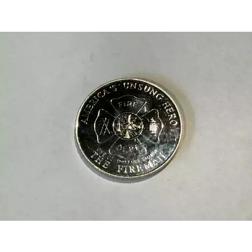 1989 1 oz .999 Fine Silver Round America's Unsung Hero The Fireman (2)