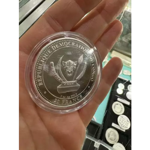 2020 Republique Democratique Du Congo 20 Francs Prehistoric Life Mamenchisaurus 999 1 oz Silver Coin  (2)