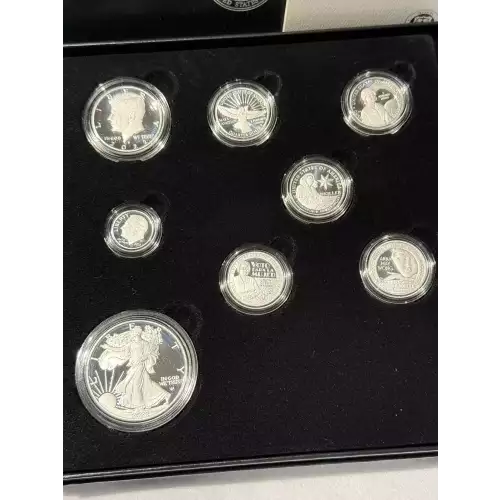 2022 U.S. Mint Limited Edition Silver Proof Set Eagle Quarters Dime Half Coins (3)