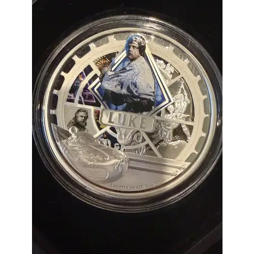 2023 Niue 3 oz. Coin Star Wars Luke Skywalker (2)