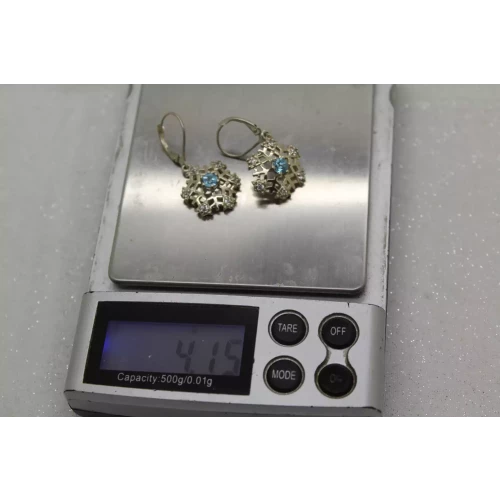 .925 S.S. BLUE TOPAZ & WHITE STONE SNOWFLAKE DANGLE earrings