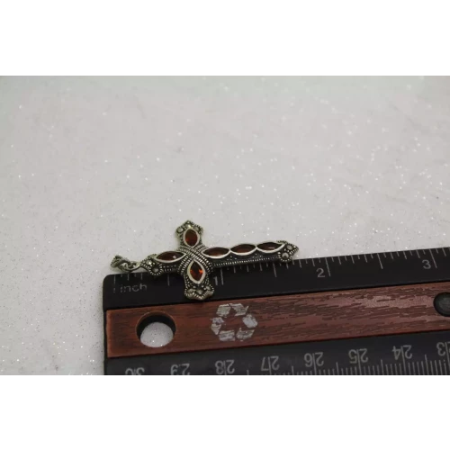 .925 S.S. CARNELIAN & MARCASITE RELIGIOUS CROSS pendant