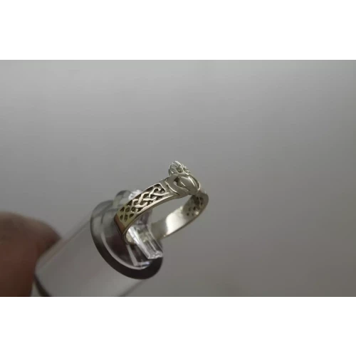 .925 S.S. CLADDAGH IRISH TRINITY KNOT BAND ring size. 8