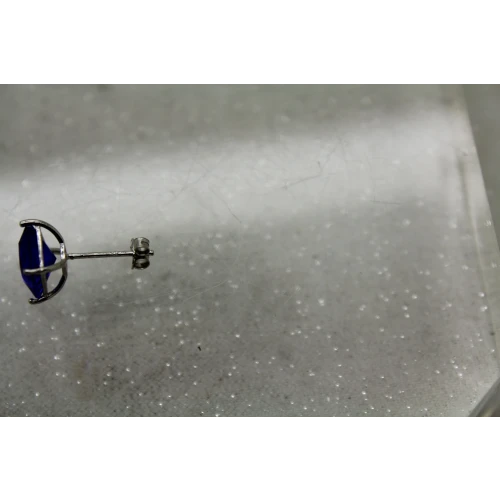 .925 S.S. DARK BLUE CZ STUD earrings