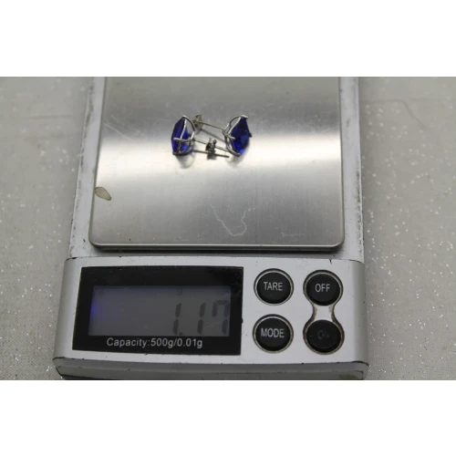 .925 S.S. DARK BLUE CZ STUD earrings