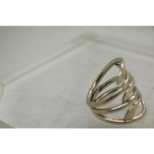 .925 S.S. HAMMERED MODERNIST SWIRL COIL FULL FINGER ring size 6