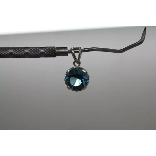 .925 S.S. OCEAN BLUE CZ FILIGREE SOLITAIRE pendant