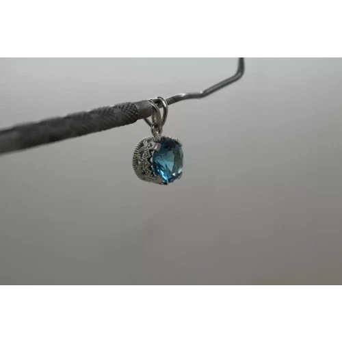 .925 S.S. OCEAN BLUE CZ FILIGREE SOLITAIRE pendant
