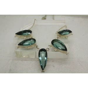 .925 S.S. SOUTHWESTERN STYLE AQUA BLUE STONE necklace 18