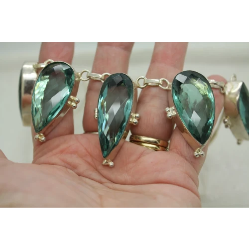 .925 S.S. SOUTHWESTERN STYLE AQUA BLUE STONE necklace 18