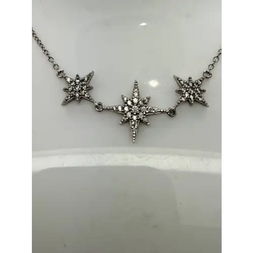 .925 S.S. WHITE SAPPHIRE CHRISTMAS NORTH STAR 3 STAR necklace