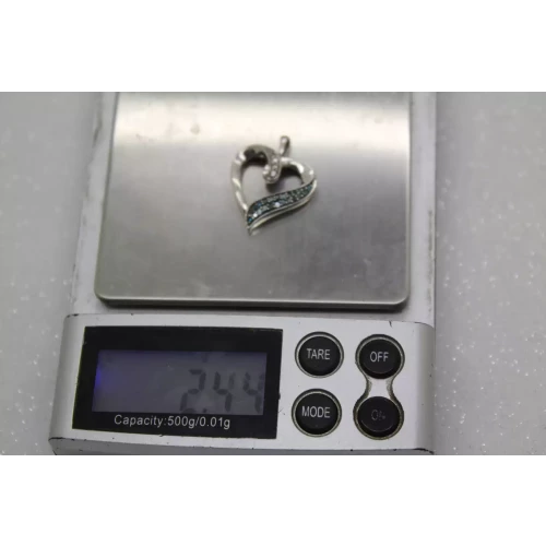 .925 Sterling Silver BLUE & WHITE DIAMOND HEART pendant