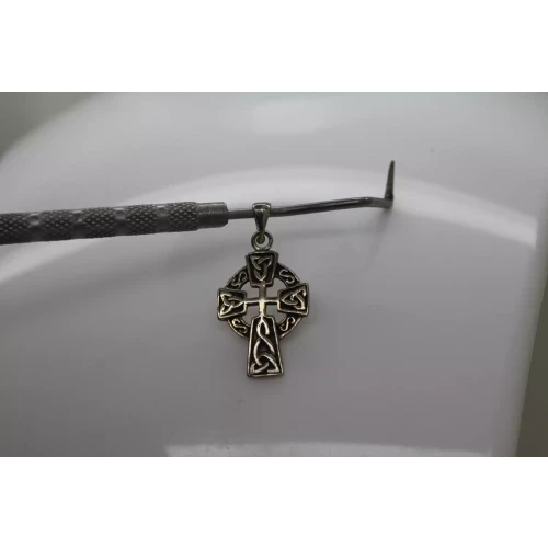 .925 Sterling Silver CELTIC CROSS IRISH KNOT pendant