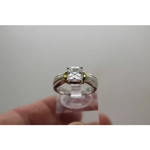 .925 Sterling Silver CZ SOLITAIRE with gold accents ring size 7