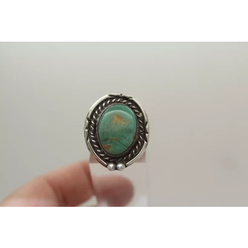 .925 Sterling Silver TURQUOISE NATIVE AMERICAN ring size 6.25