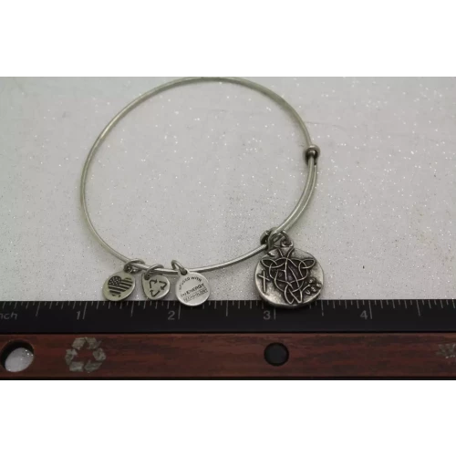 ALEX and ANI 2015 Celtic VINE infused with ENERGY BANGLE bracelet 7 1/2