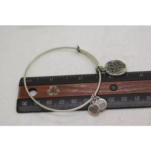 ALEX and ANI 2015 Celtic VINE infused with ENERGY BANGLE bracelet 7 1/2