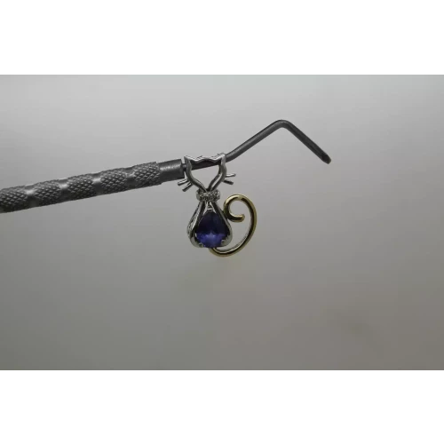 ALWAND VAHAN .925 S.S. 14k DIAMOND & BLUE SAPPHIRE CAT pendant
