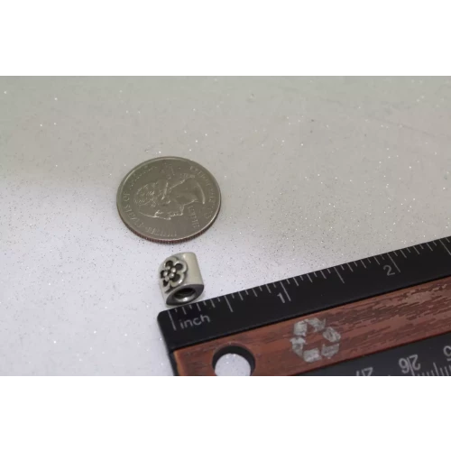 Authentic PANDORA ALE .925 S.S. SILVER DAISY charm bead