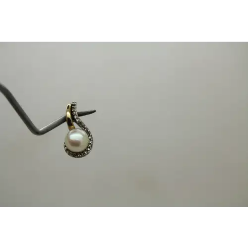 AV ALWAND VAHAN 14k Y.G. & .925 S.S. PEARL & DIAMOND pendant