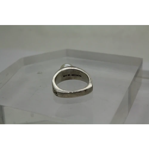 BA SUARTI BALI .935 S.S. BUTTON PEARL ring size 8
