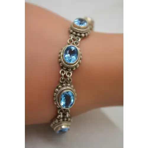 BALI SUARTI BA .925 S.S. BLUE TOPAZ OVAL LINK TOGGLE bracelet 7 3/4