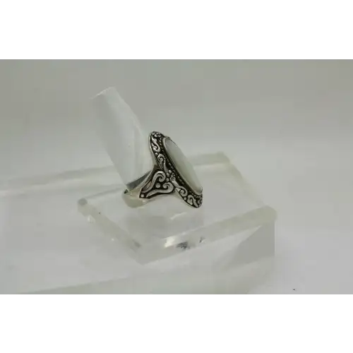CAROLYN POLLACK RELIOS .925 S.S. MOTHER of PEARL FLORAL size 10 (2)