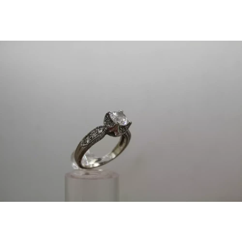 DBJ .925 S.S. 7mm ROUND CZ SOLITAIRE w/acc. ORNATE ring size 7.75