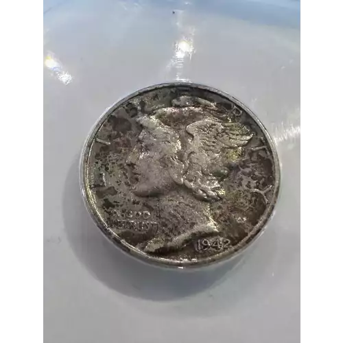 Dimes---Winged Liberty Head or Mercury 1916-1945 -Silver- 1 Dime (3)