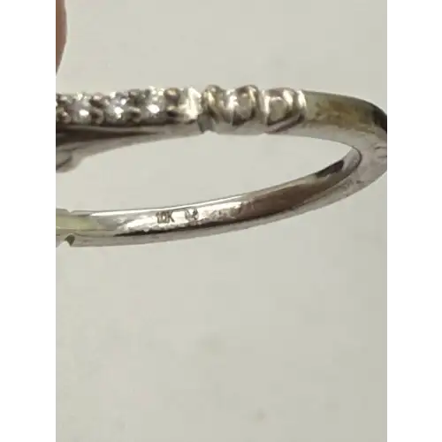 DISNEY ENCHANTED 10K W.G. BELLE DIAMOND ROSE ring size 3.5
