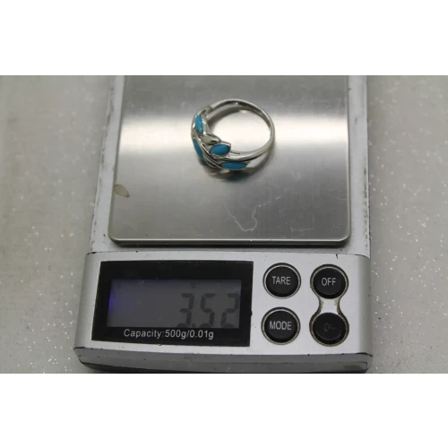 EA .925 S.S. TURQUOISE BLUE stones VINING LEAF DESIGN ring size 8