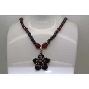 Estate .925 S.S. GARNET BEADED with GARNET pendant necklace 18
