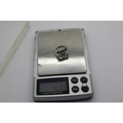 FC 14k W.G. .33ctw DIAMOND &  TOPAZ UNIQUE DESIGN ring size 6 # (5)