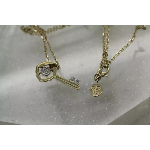 HENG NGAI HN gold over .925 S.S. DIAMOND SKELETON KEY necklace 18
