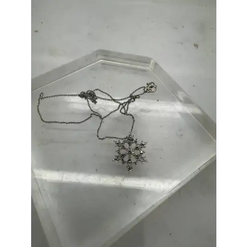 JBX .925 S.S. DIAMOND ACCENT FANCY SNOWFLAKE pend. necklace 18